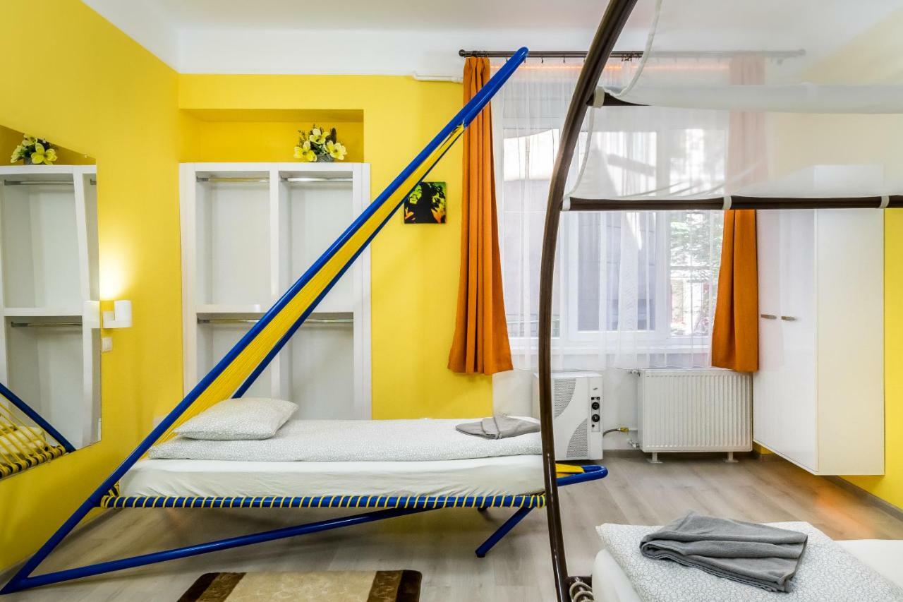 Rakoczi61 Central Apartment With Sauna Budapest Esterno foto